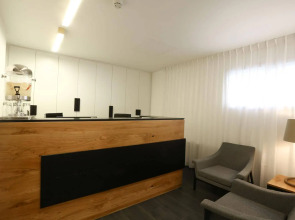 Dizengoff Avenue Hotel