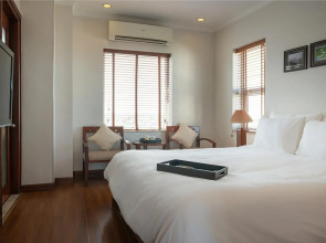 Hanoi E Central Hotel