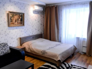 Атлант на Арсенальной