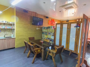 Хостел Друзья