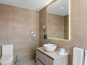 Wyndham Residences Golf del Sur