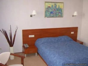 Гостиный Дом