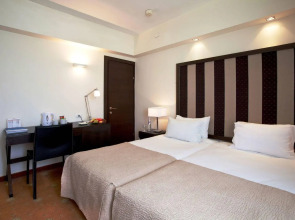 Sharon Hotel Herzliya