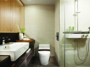 Royal Emporium Incheon Airport Hotel