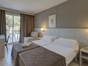 Hotel Rosamar Garden Resort