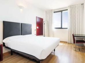 Hotel ILUNION Aqua 3