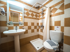 Porto Kalamaki Hotel