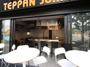 Beagle Tokyo Hostel and Apartments