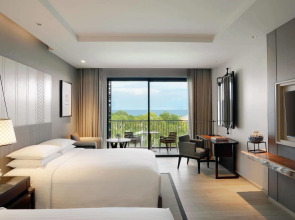 Hua Hin Marriott Resort & Spa