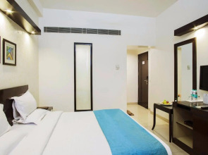 Rockland Hotel - C R Park