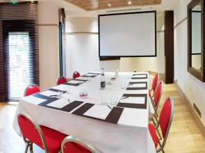 Grand Hotel Champs-Elysees