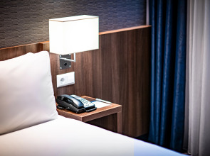 Holiday Inn Express Rotterdam - Central Station by IHG
