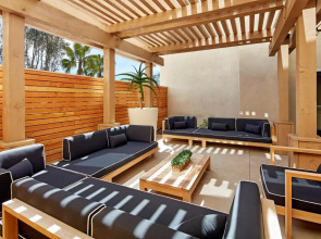 The Anza - A Calabasas Hotel