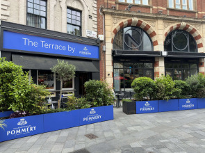 Radisson Blu Hotel, London Leicester Square