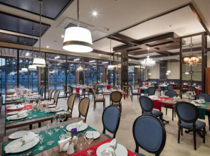 Aydinbey Queen's Palace & Spa - Ultra All Inclusive