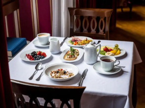 Room Mate Collection Isabella, Florence