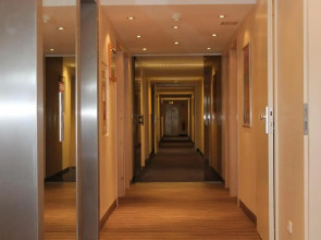 Enjoy Hotel am Studio