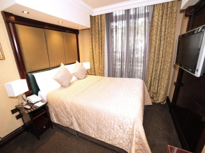 Paramount Times Square – A Generator Hotel