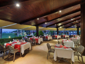 Отель Bellis Deluxe