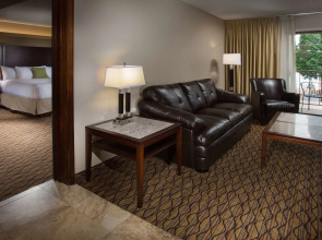 Holiday Inn Portland - Columbia Riverfront by IHG