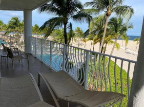 Lago Mar Beach Resort & Club