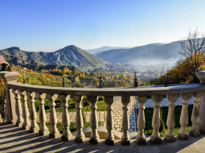 Отель Khoreayi Dzor