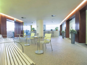 Port Fiesta Park Hotel