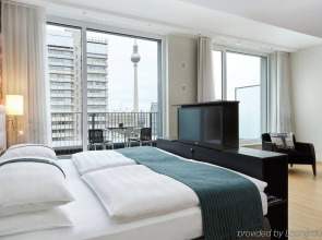 Отель Premier Inn Berlin Alexanderplatz