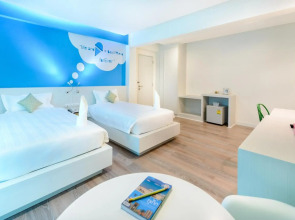 The Tint at Phuket town