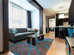 Felix by STX Hotel & Suite