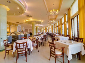 Отель Bomo Tosca Beach