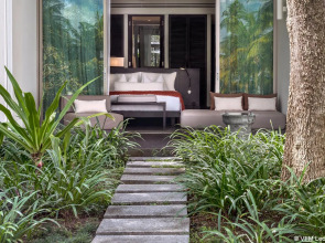 Twinpalms Surin Beach Phuket