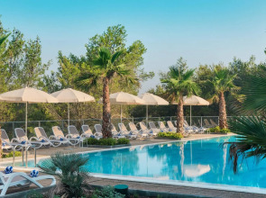 Gava Waterman Milna Resort