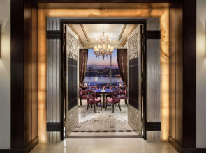 Fairmont Nile City Hotel