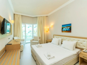 Dragut Point South Hotel