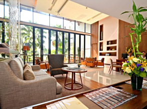 Summit Windmill Golf Suite Hotel @Suvarnabhumi