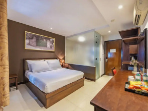 The Noble Swan Central Dong Du Hotel