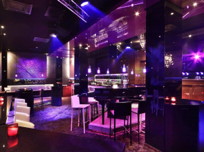 City Avenue Hotel by HMG