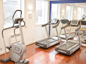 Отель Pullman Bucharest World Trade Center