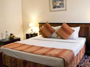 Sun And Sands Plaza Hotel