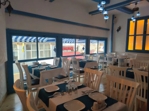 Отель Büyükada Mavi Palas