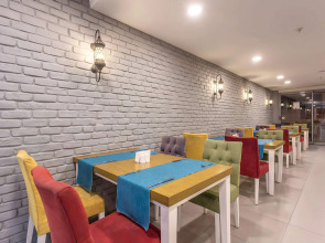 Best Western Plus Khan Hotel