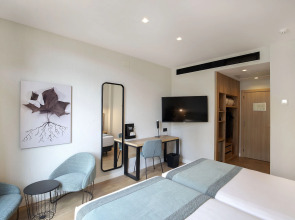 Catalonia Excelsior Hotel