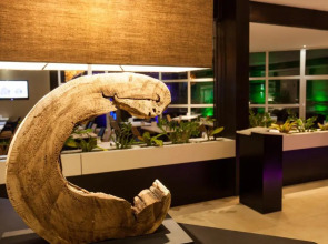 Ayun by Centro Deluxe