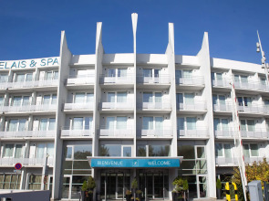 Отель Clarion Paris CDG Airport