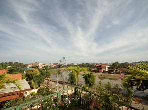 Siem Reap Riverside Hotel
