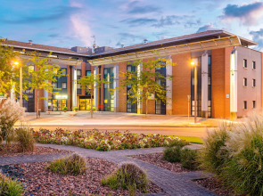 Holiday Inn Toulouse Airport by IHG