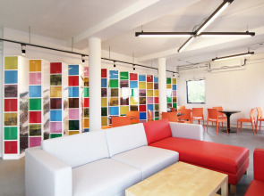 Hong Kong Island YHA Jockey Club Mt. Davis Youth Hostel