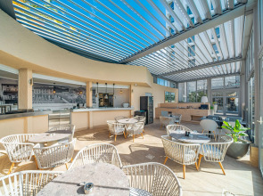 Radisson Hotel Nice Airport