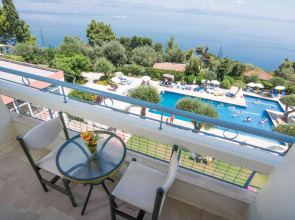 Отель Alexandros 